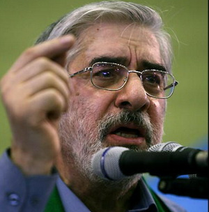 ميرحسين موسوى:‌ سياست خارجى دولت افتضاح است